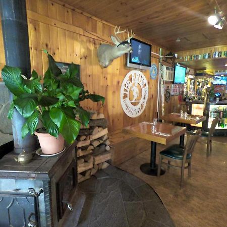 Pine Hill Arms Hotel Luaran gambar